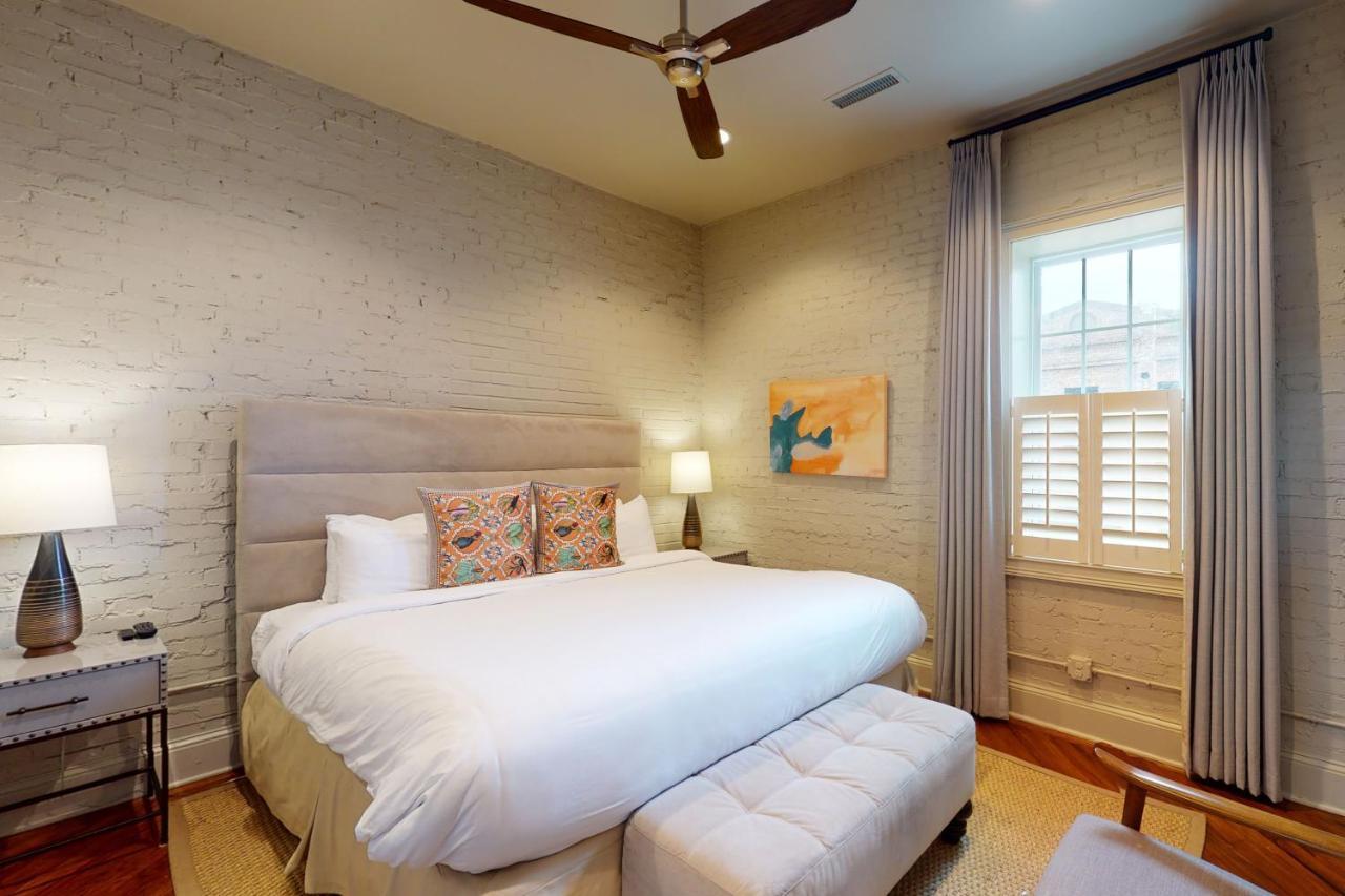 563 King Apartments Charleston Bilik gambar