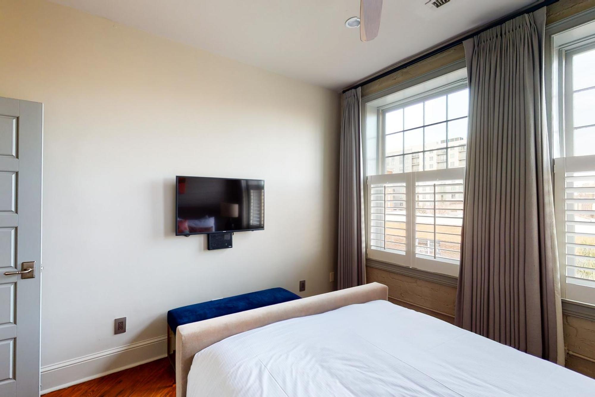 563 King Apartments Charleston Bilik gambar