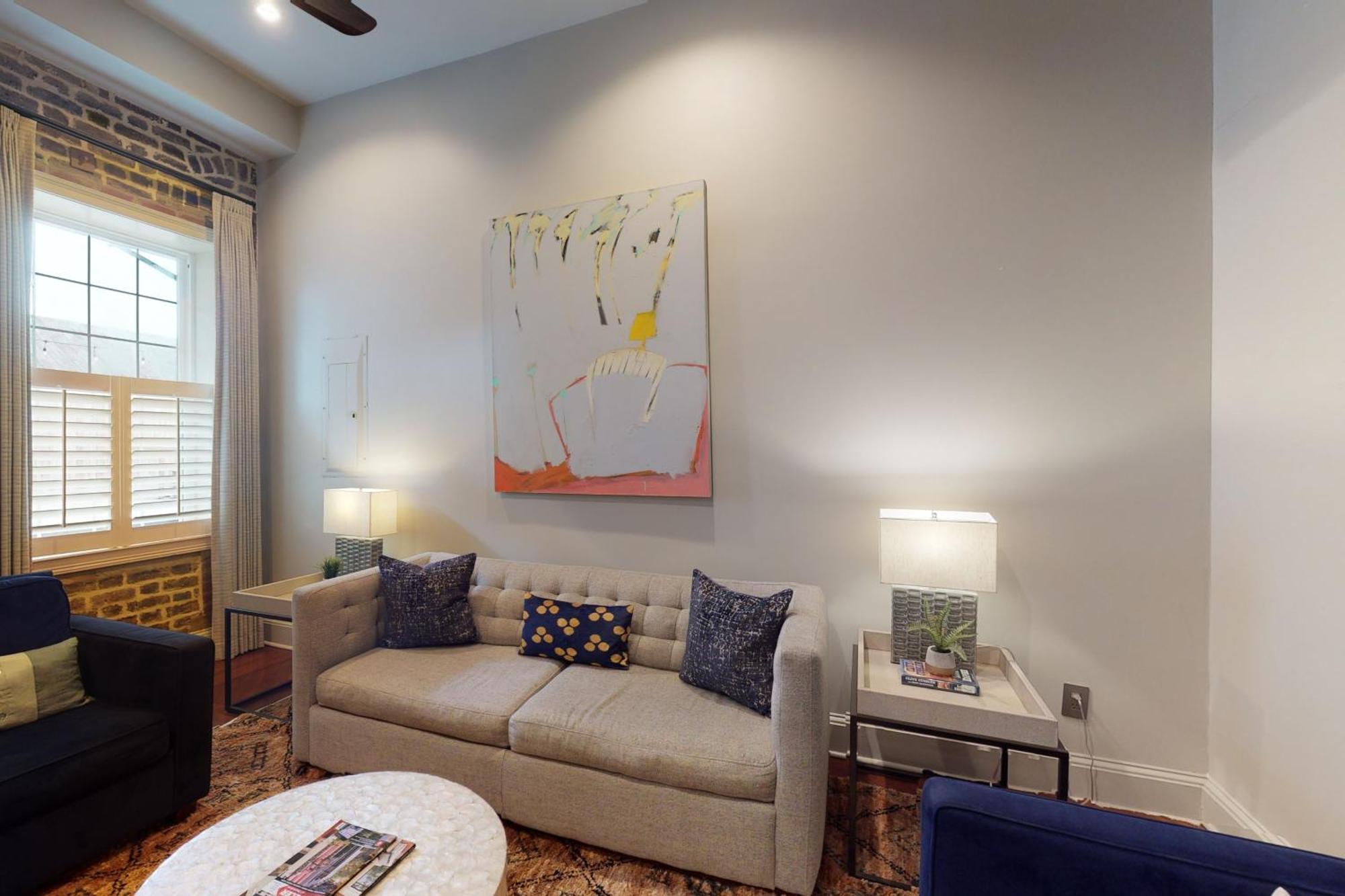 563 King Apartments Charleston Bilik gambar