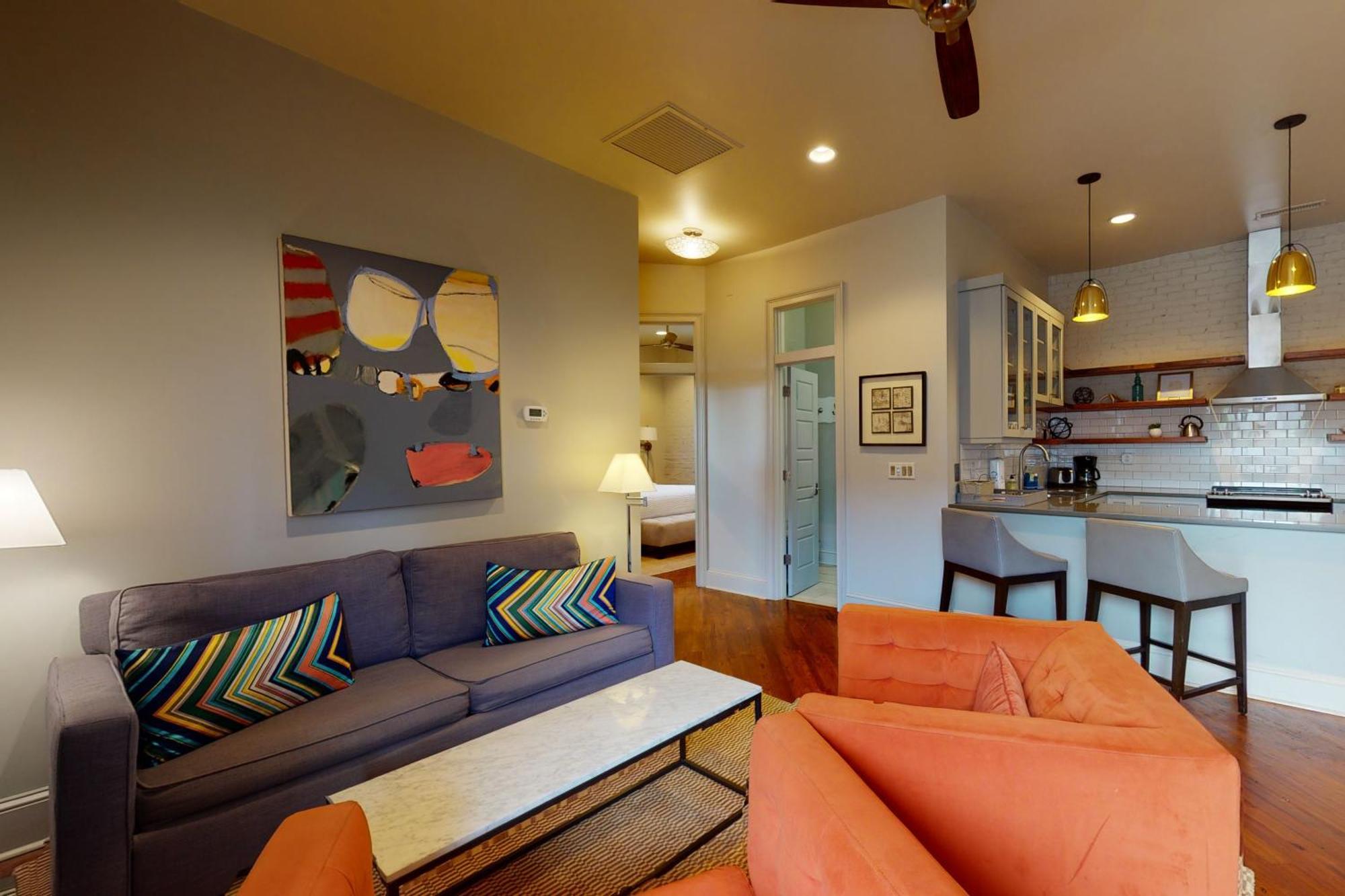 563 King Apartments Charleston Bilik gambar