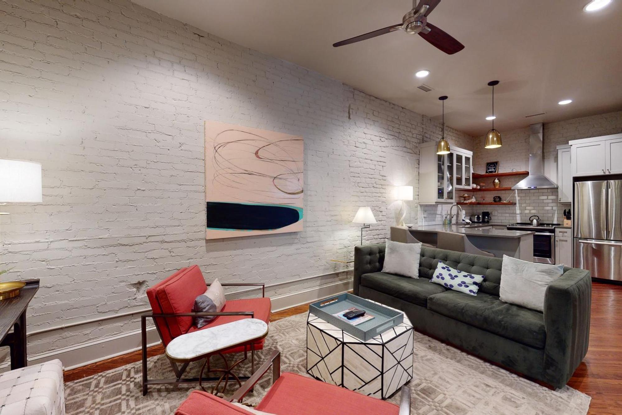 563 King Apartments Charleston Bilik gambar