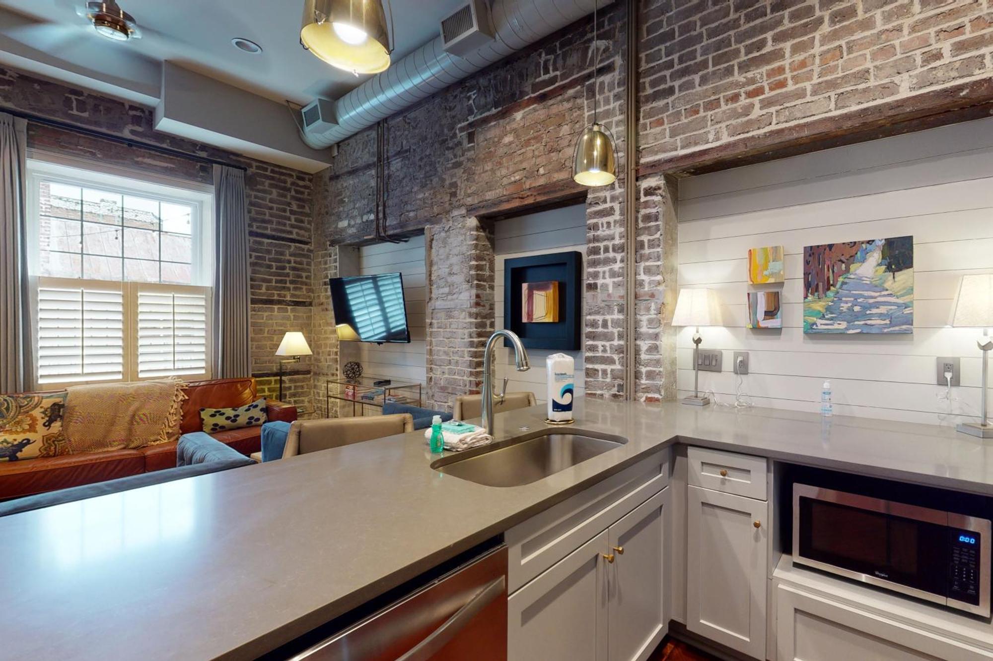 563 King Apartments Charleston Bilik gambar