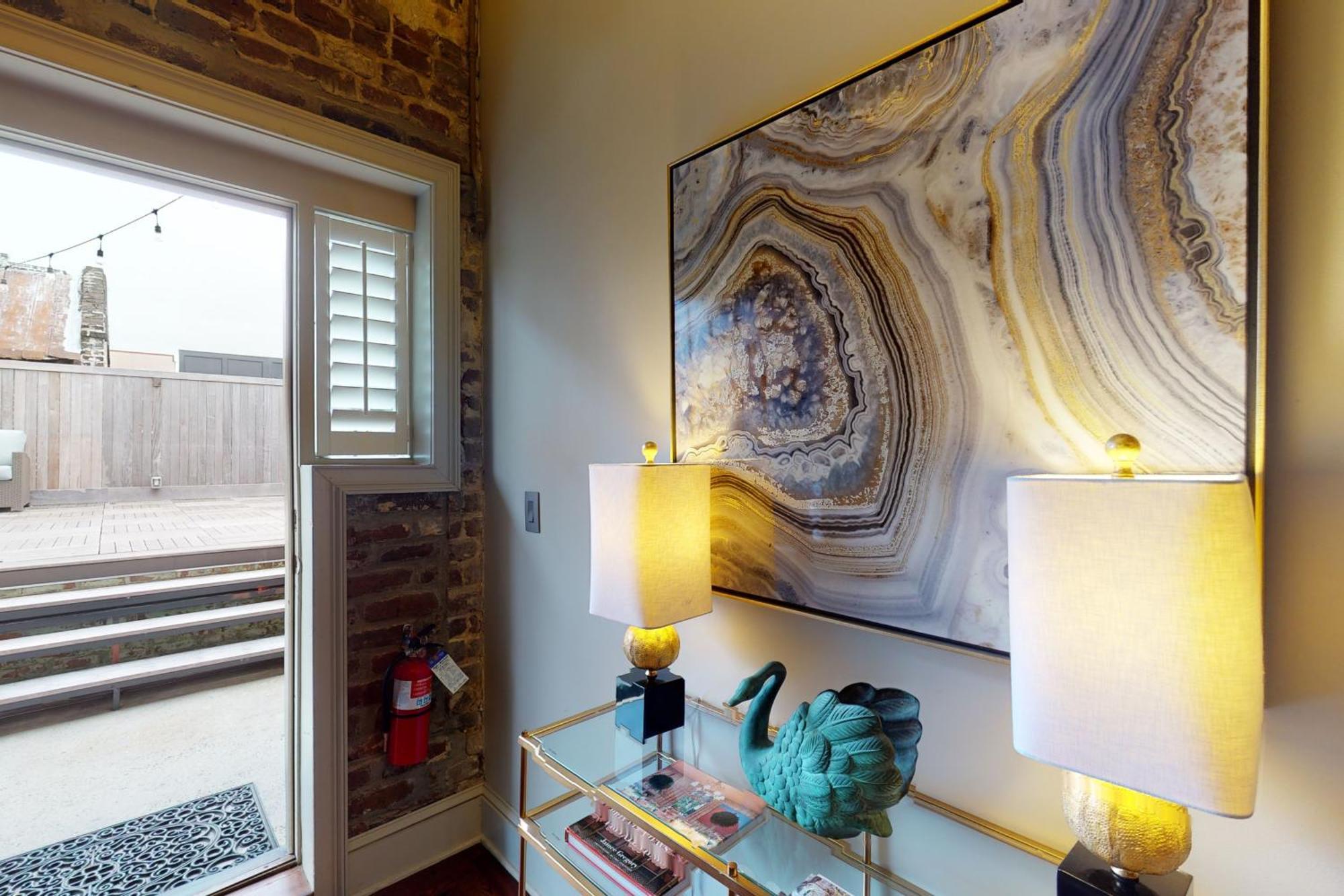 563 King Apartments Charleston Bilik gambar