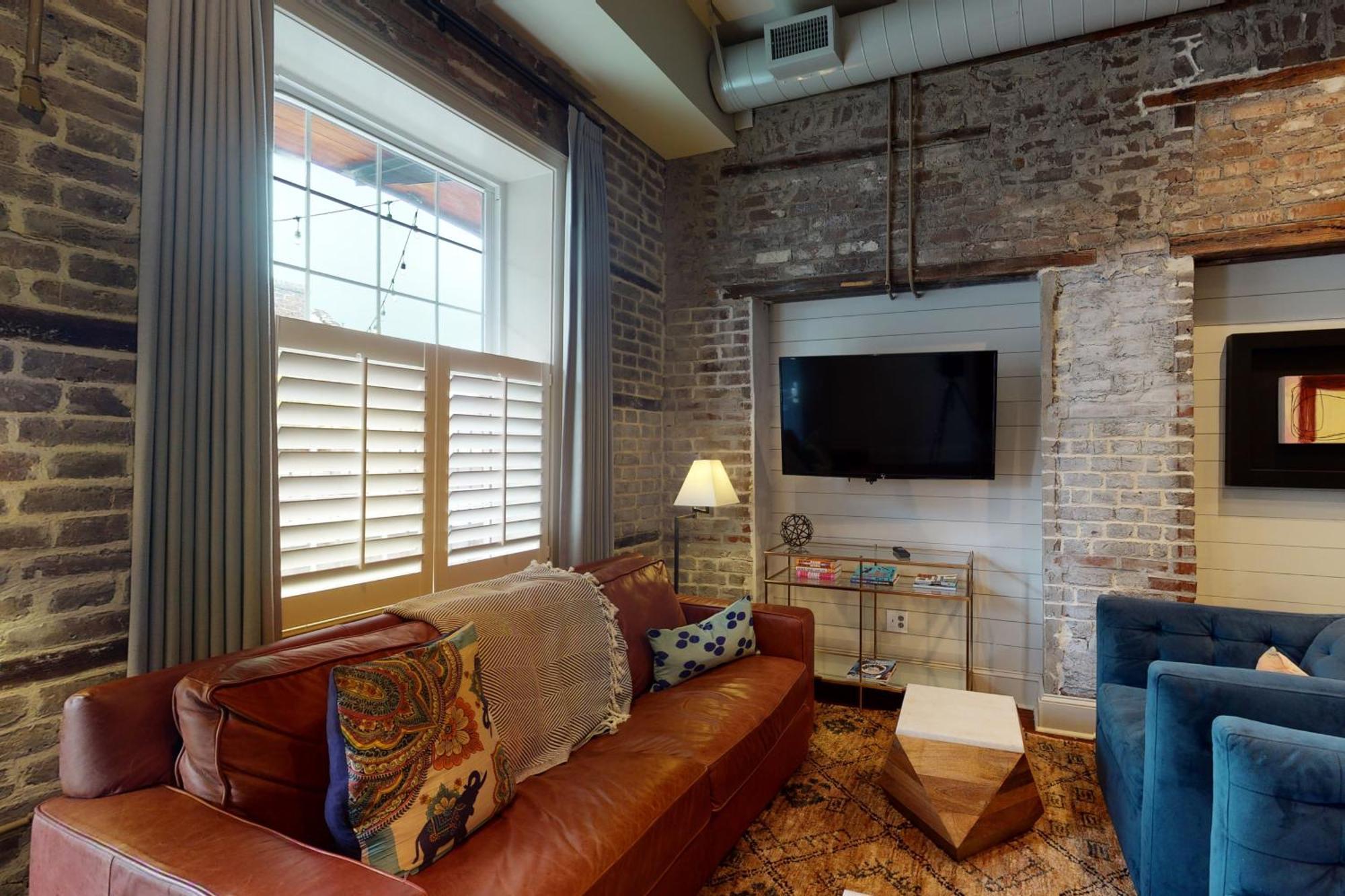 563 King Apartments Charleston Bilik gambar